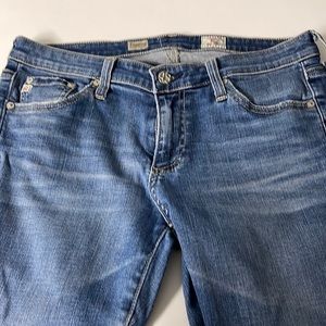 EUC Ag denim super skinny leggings, size 28 R